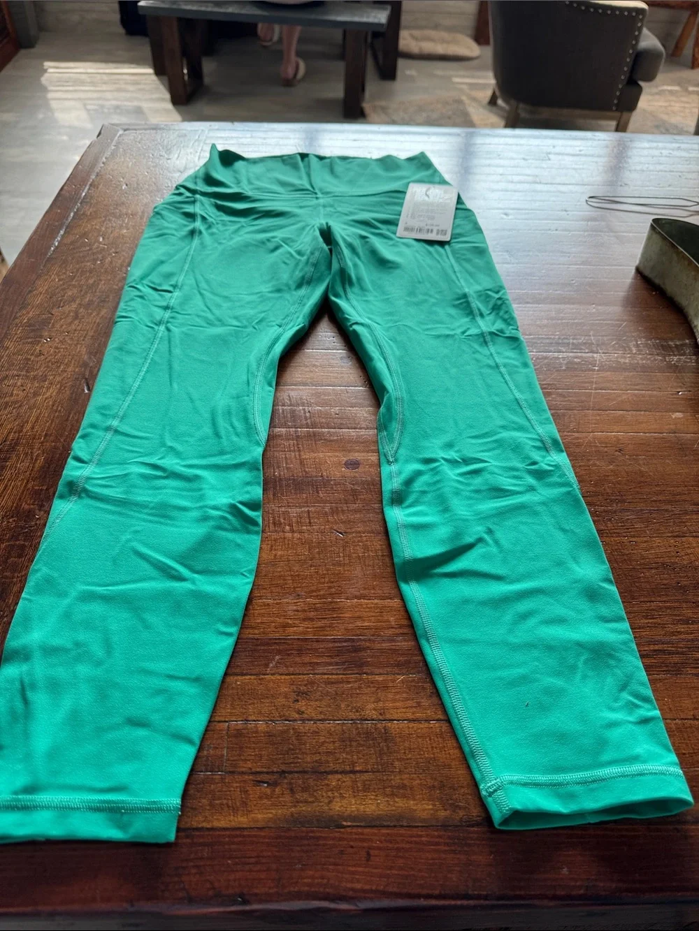 lululemon Align Pant 25” Pockets Green Women's Leggings. Size 8 or Medium